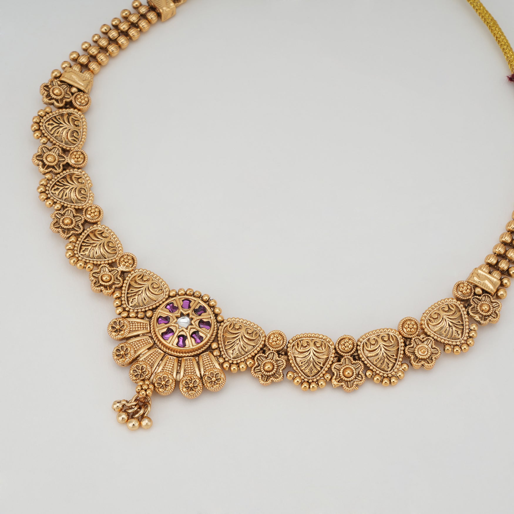 Beautiful stone gold necklace set