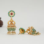 Stunning pearl pachi kundan gold necklace set