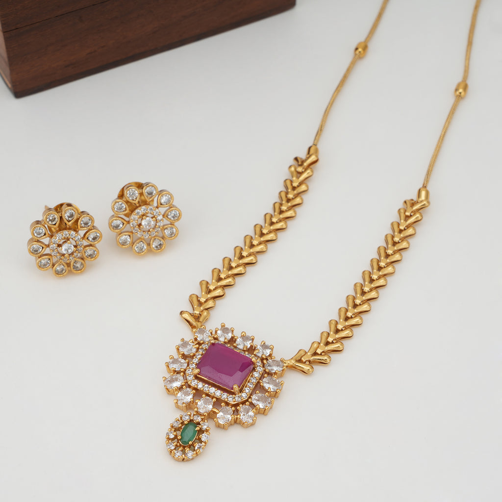 Beautiful dimaond ruby necklace set