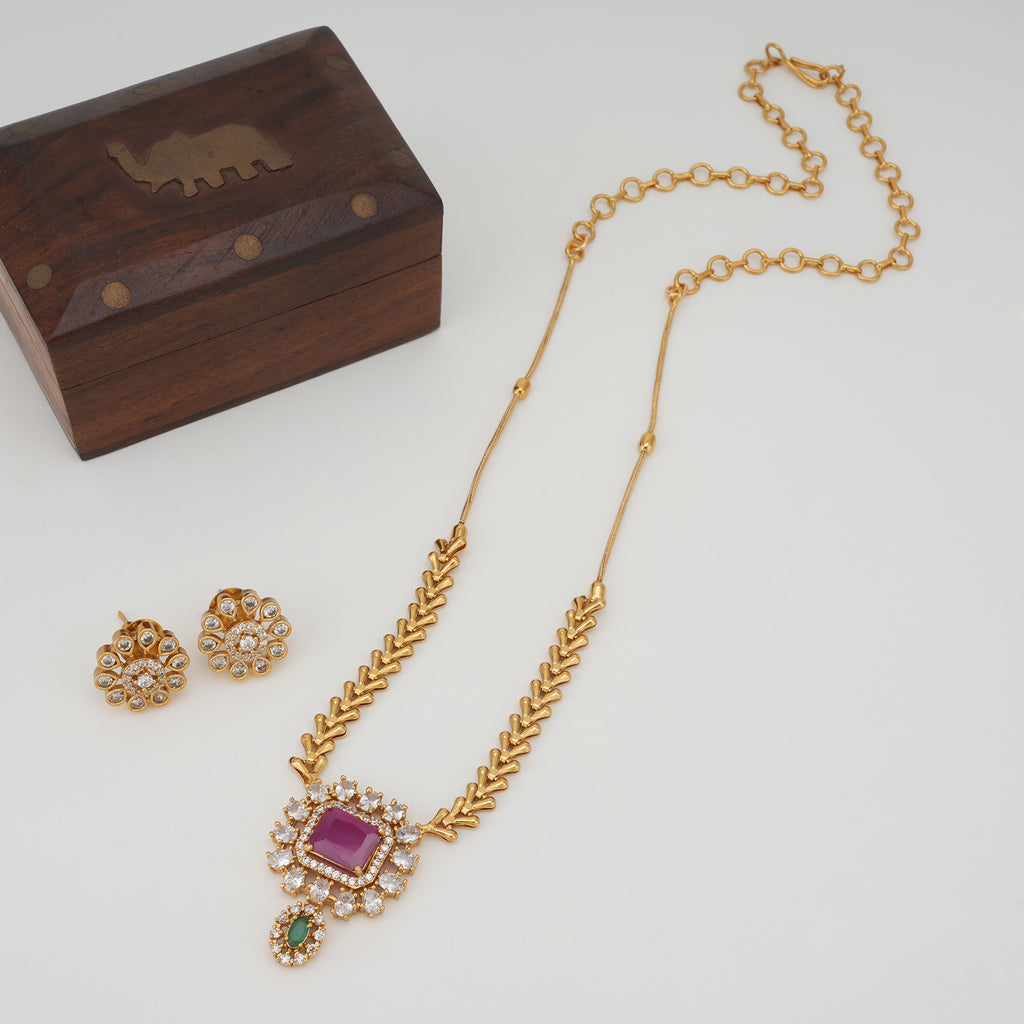 Beautiful dimaond ruby necklace set