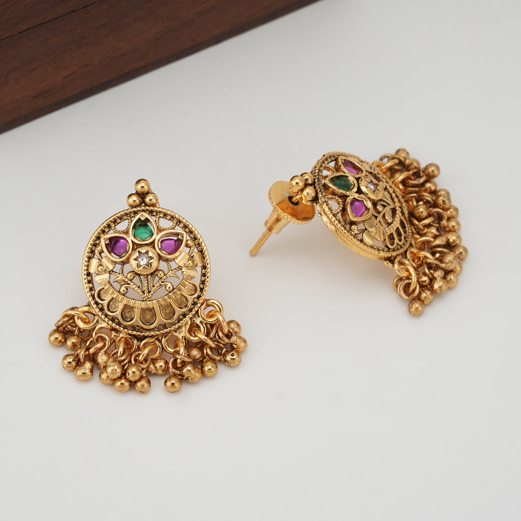 Beautiful stone gold pendant set with earring
