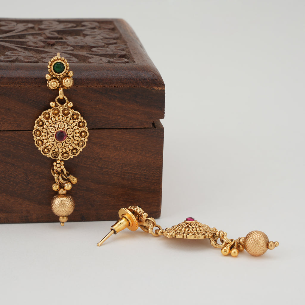 Stunning gold stone necklace set with earring