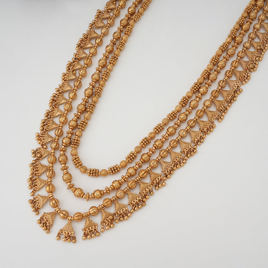 Long plain stunning gold mala necklace set