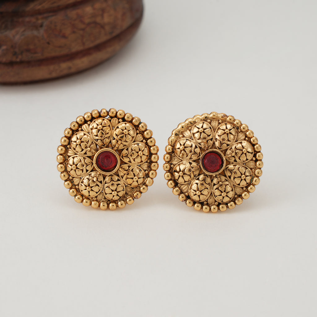 Cute filigree ruby stud gold earring