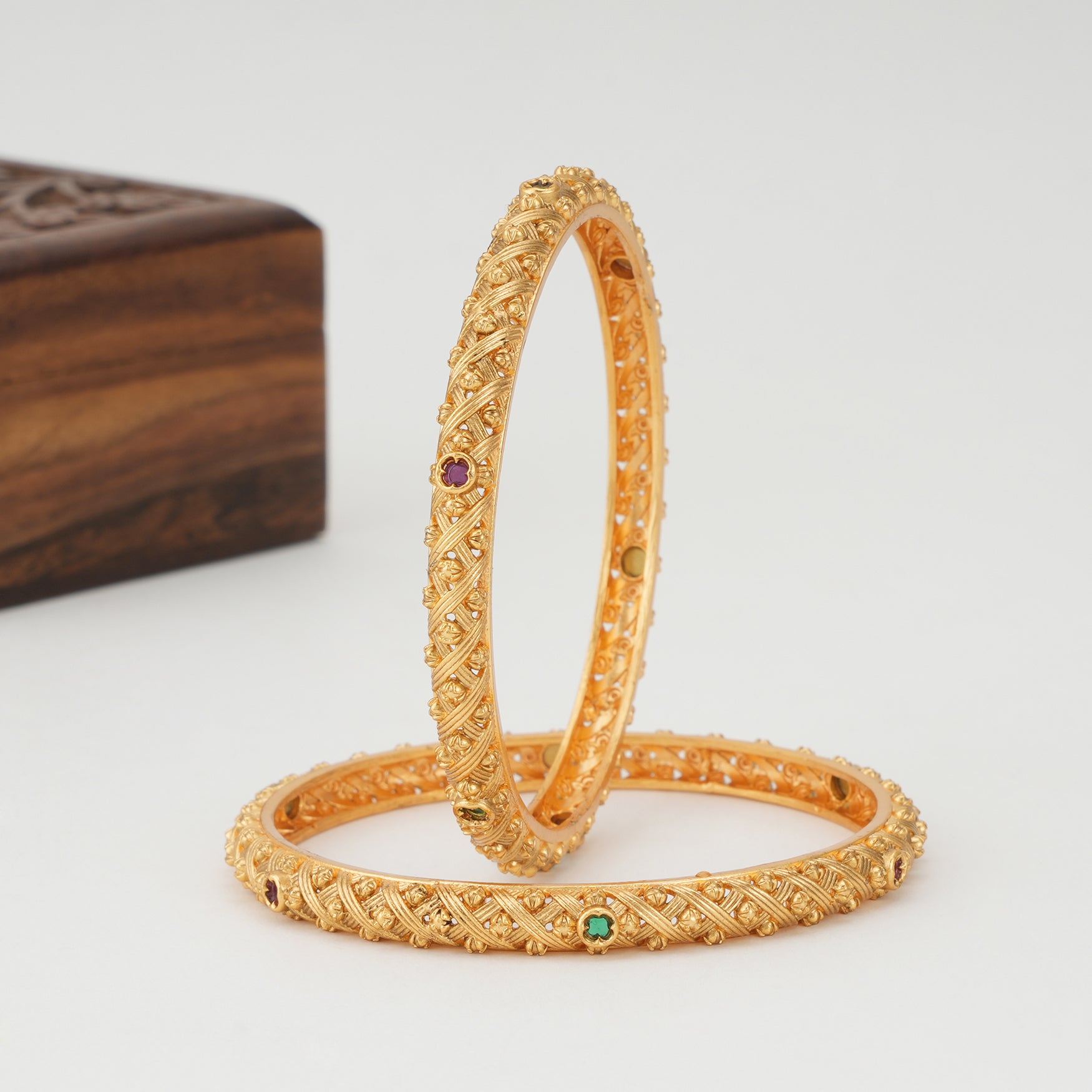 Cute stone gold bangle set
