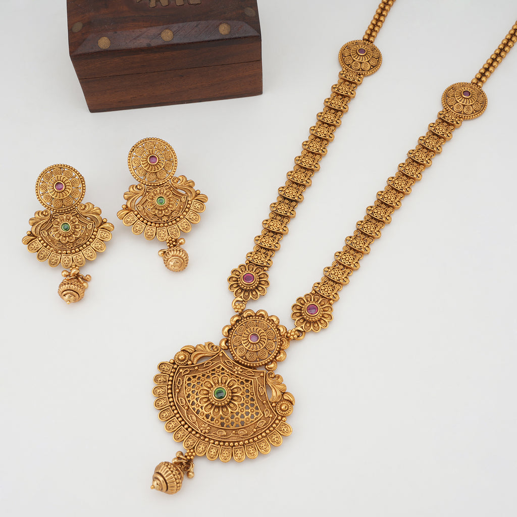 Beautiful long stone necklace set with earring