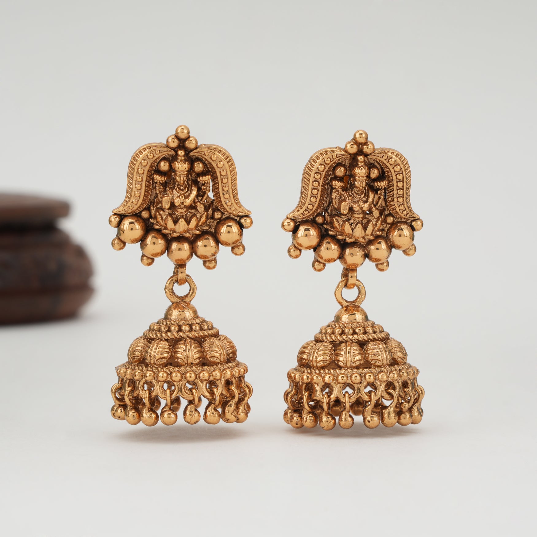 Stunning maa lakshmi hasli necklace set