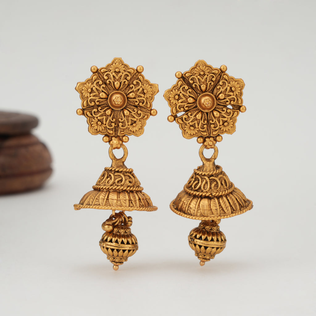 Stunning long antique gold necklace set