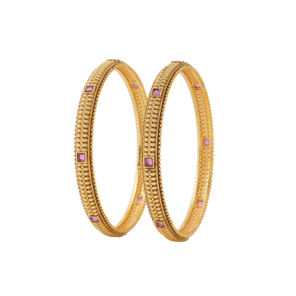 Stunning stone antique gold bangle set