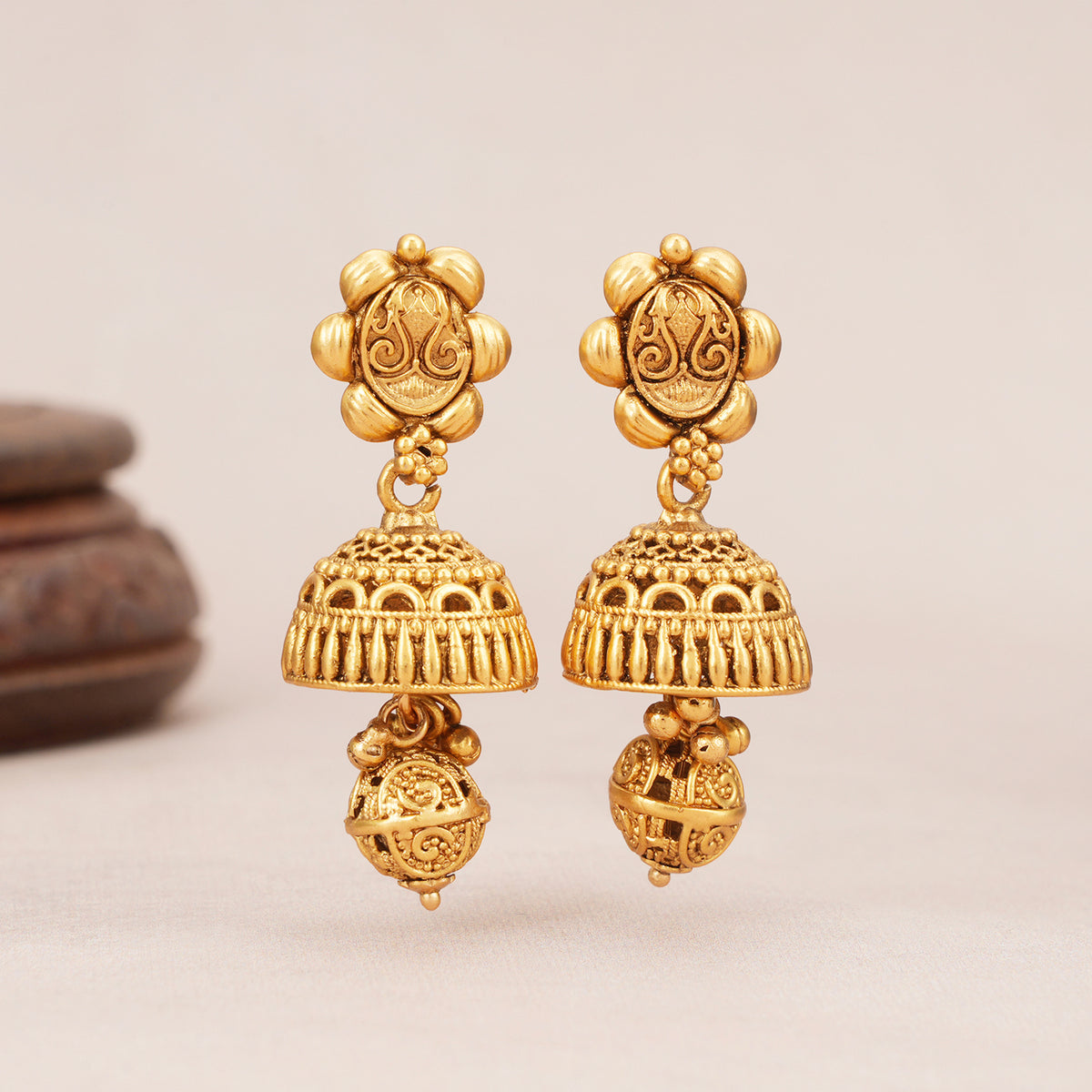 Amazing antique gold necklace set