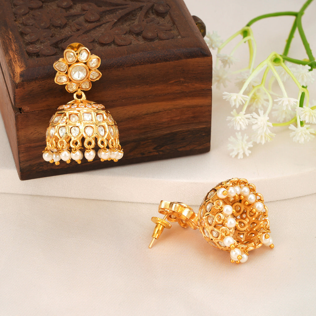 Stunning Kundan Choker Set with Pearl Drops