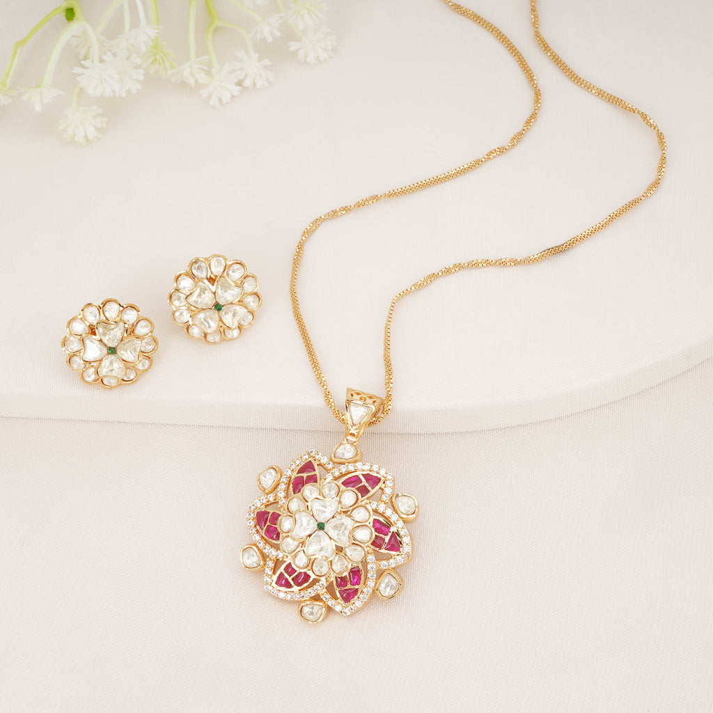 Floral Kundan Pendant Set