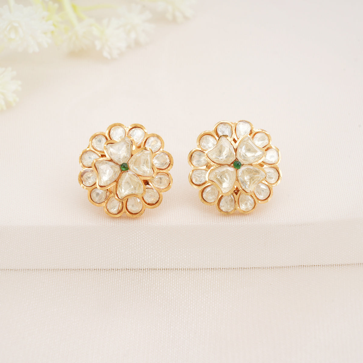 Floral Kundan Pendant Set
