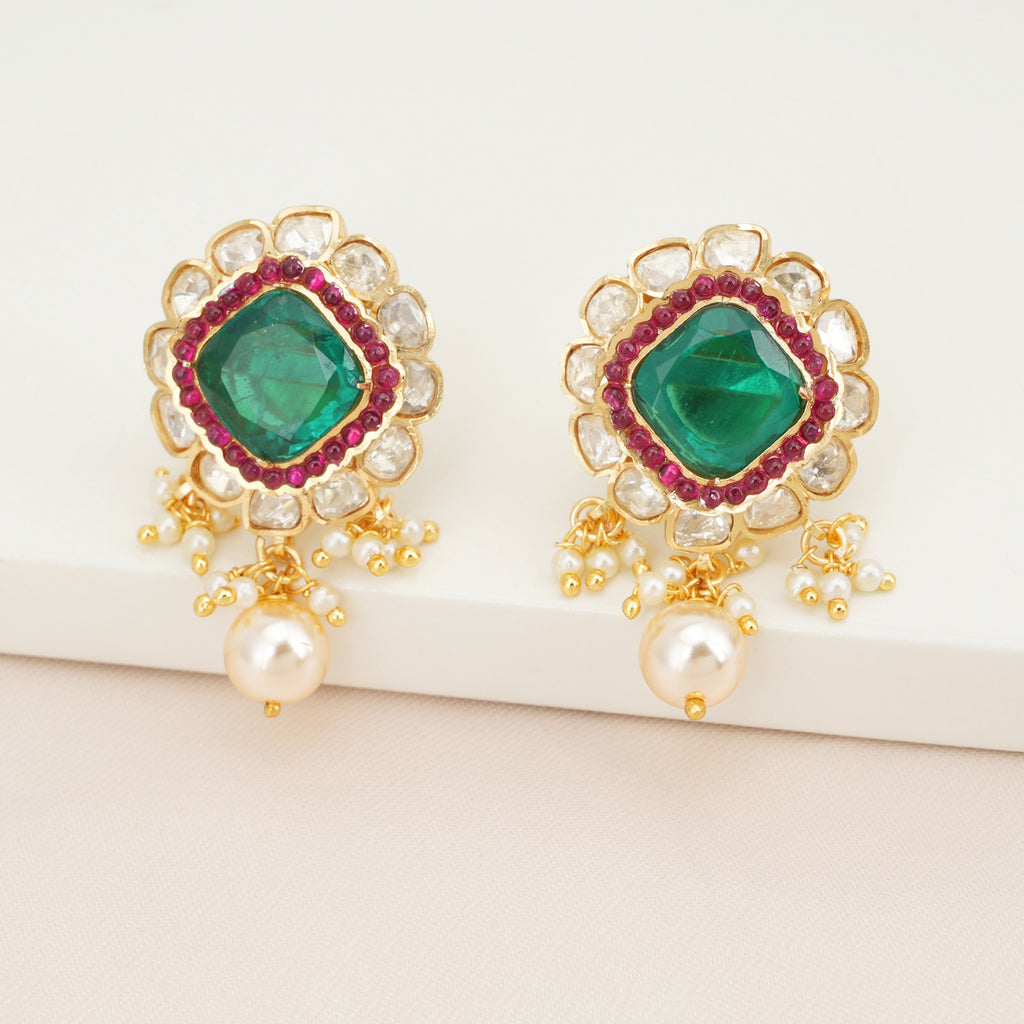 Emerald Green Kundan Earrings with Pearl Drops