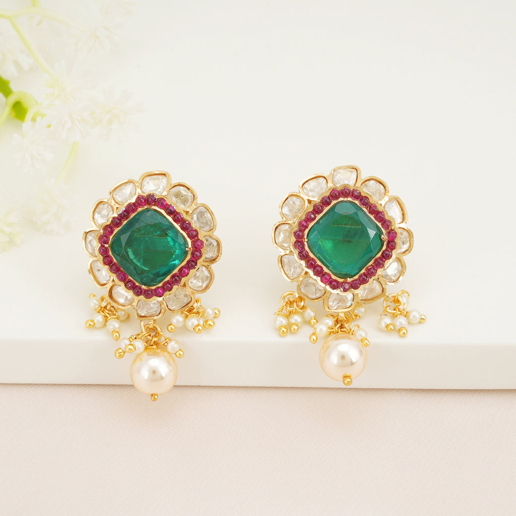 Emerald Green Kundan Earrings with Pearl Drops