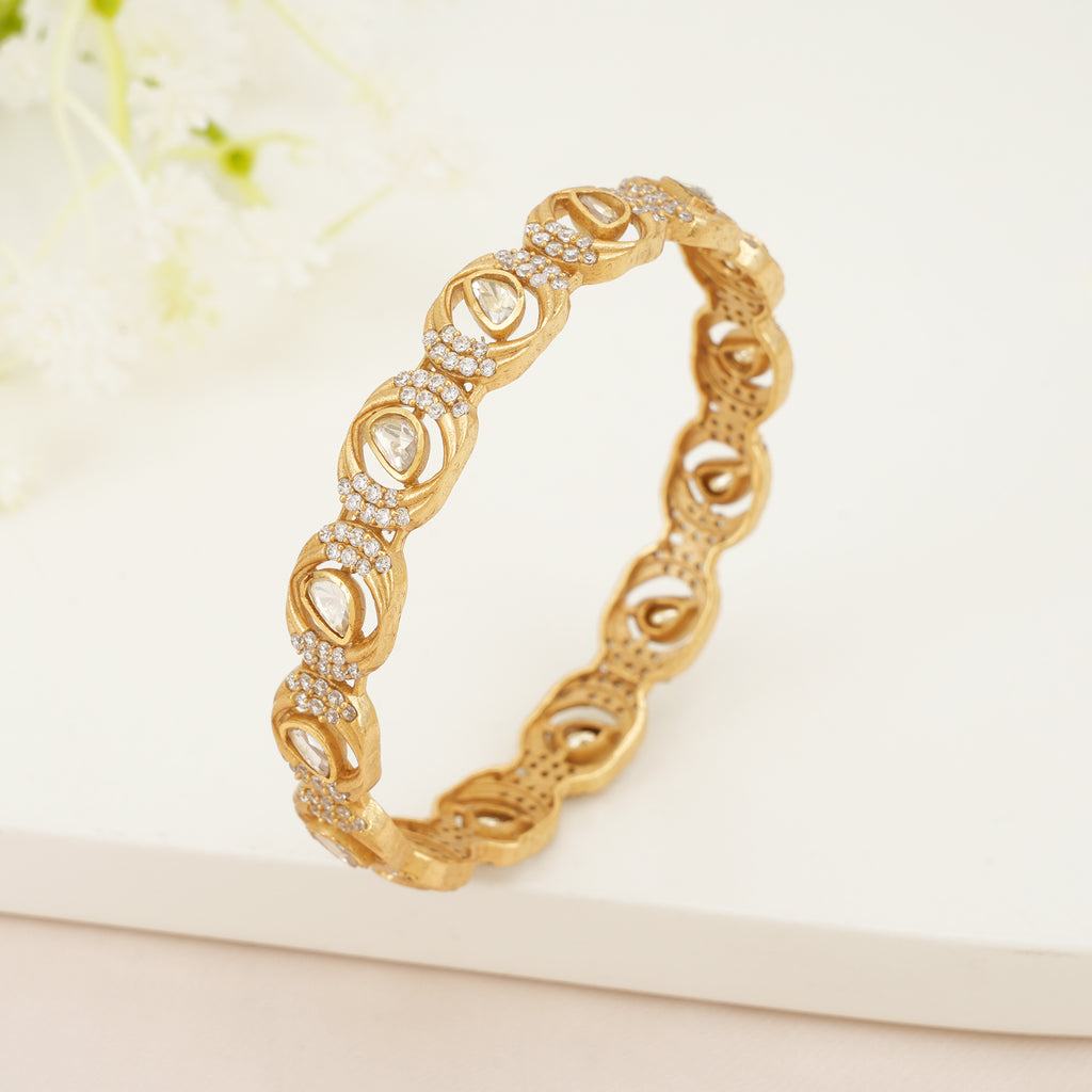 Teardrop Kundan Gold kada