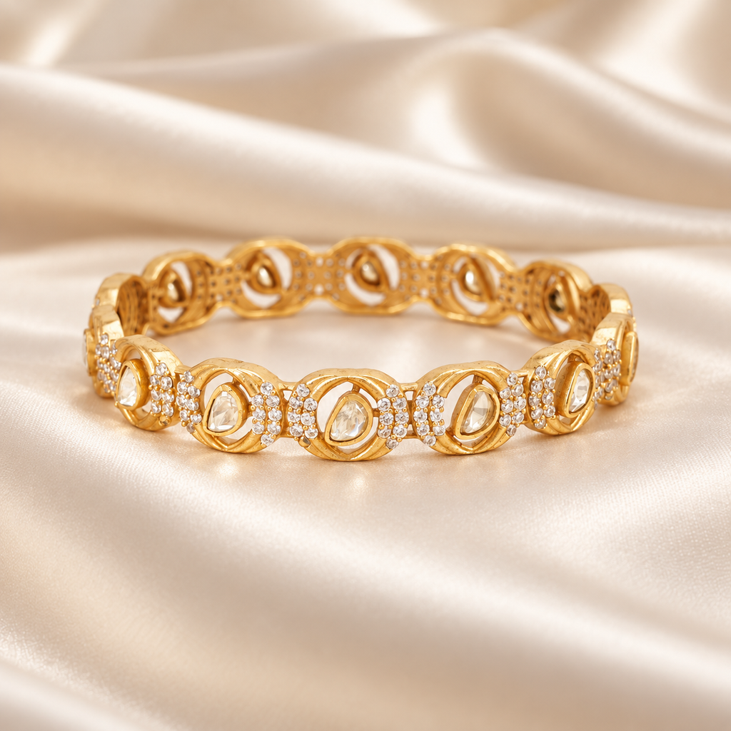 Teardrop Kundan Gold kada