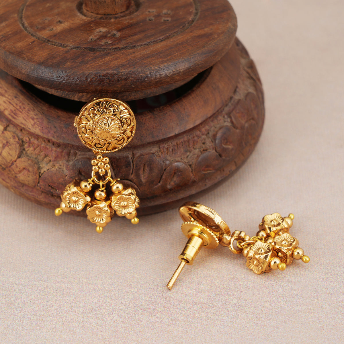 Stunning long gold mala set