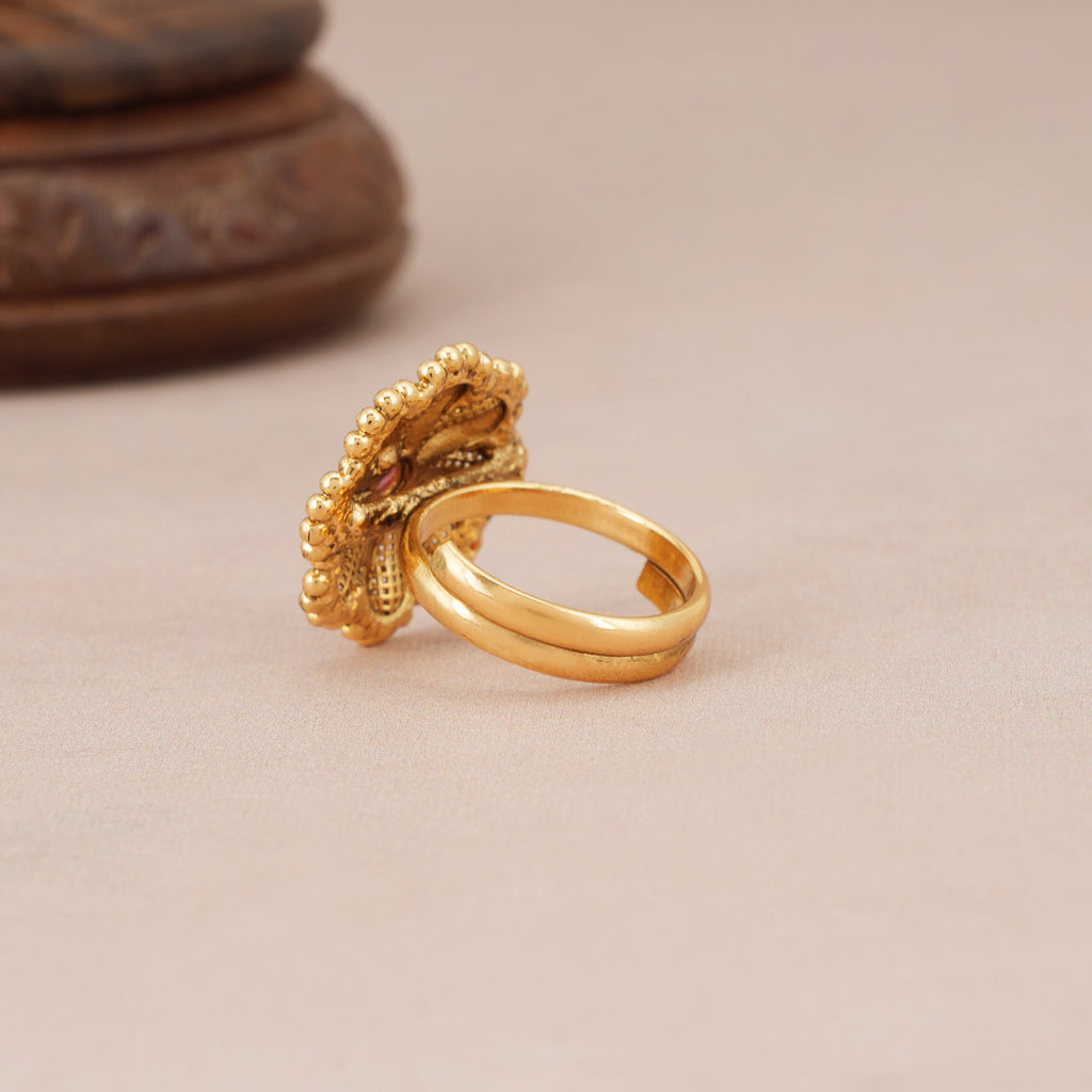Beautiful floral antique gold adjustable finger ring