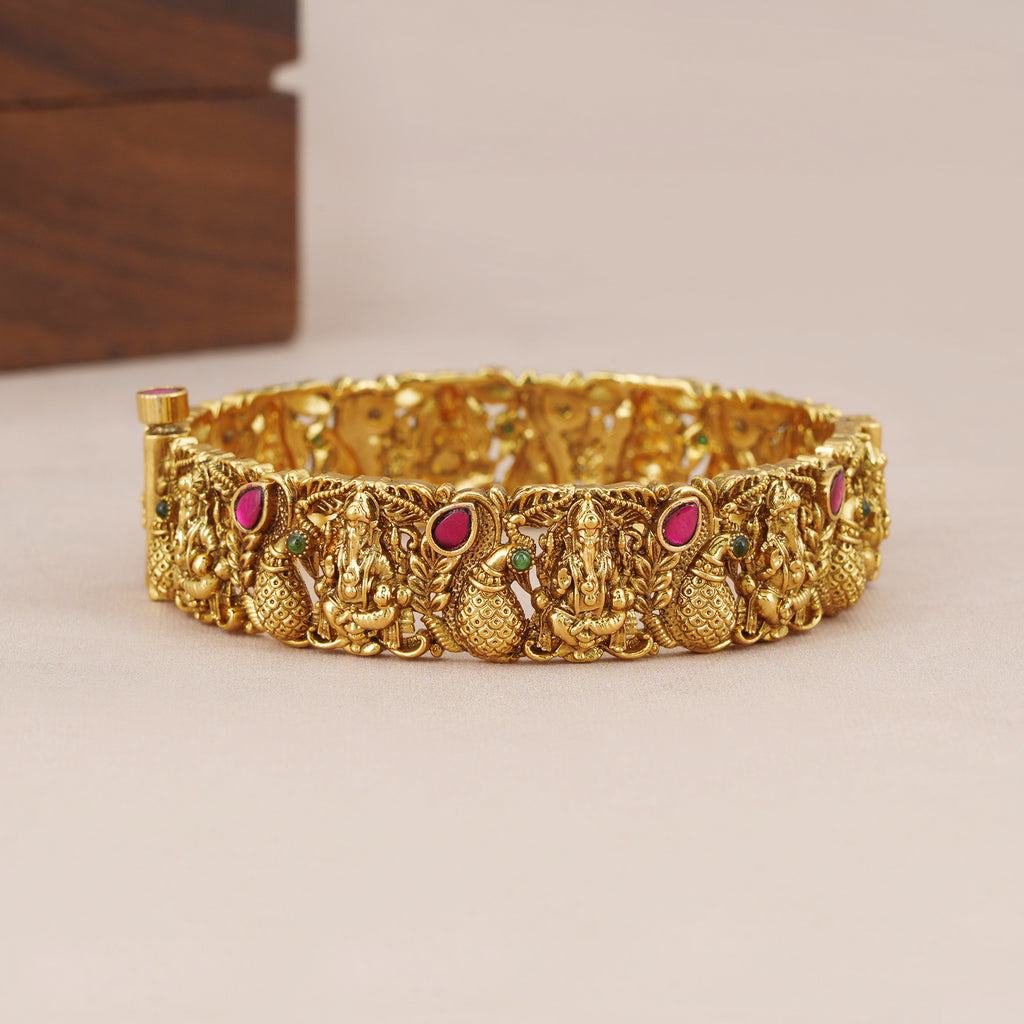 Beautiful antique gold ganesh kada