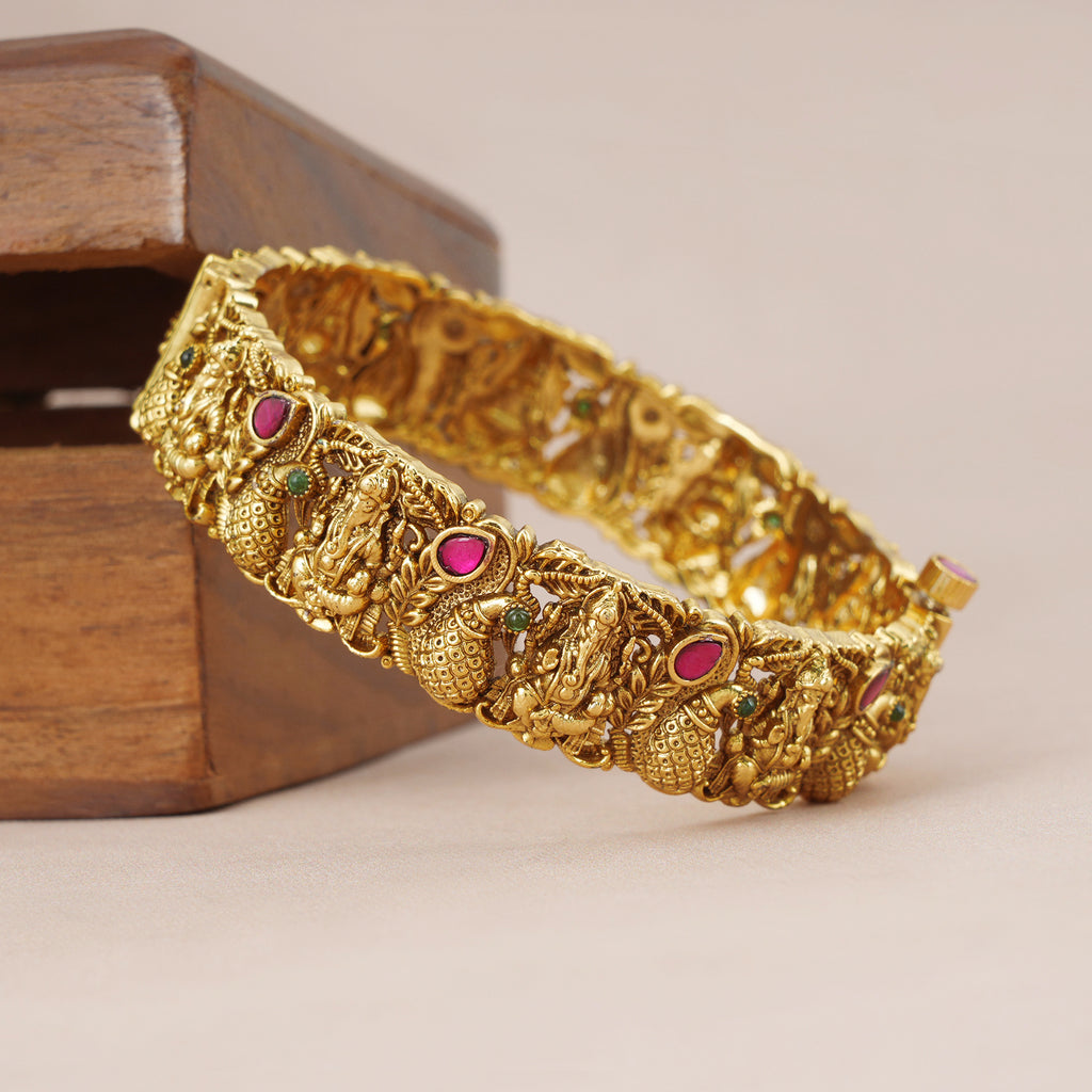 Beautiful antique gold ganesh kada