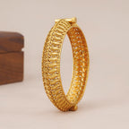 Stunning plain antique gold kada