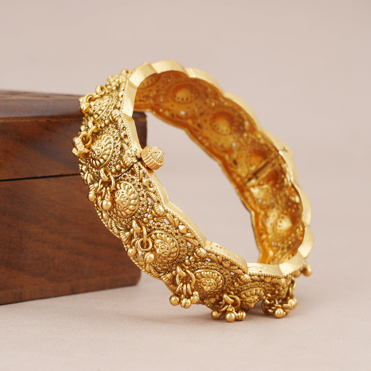 Stunning antique gold ghungroo kada