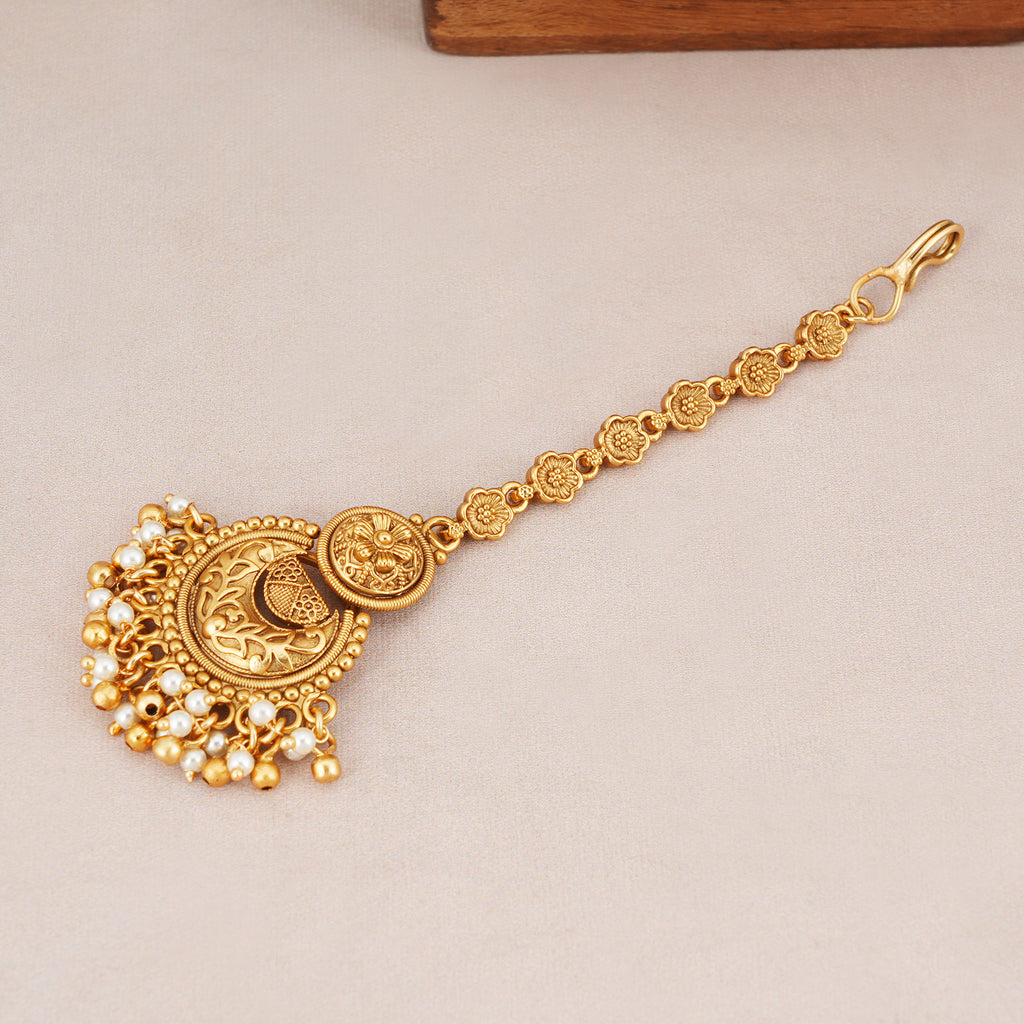 Beautiful antique gold pearl drop maangtika