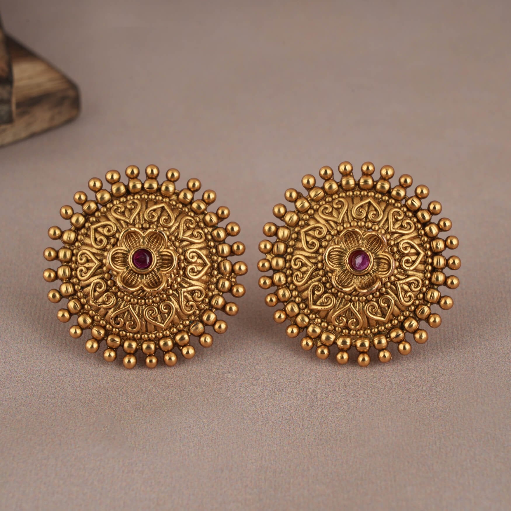 Antique gold floral muticolor jhumka earring Free Cod