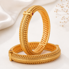 Stunning plain antique gold bangle set