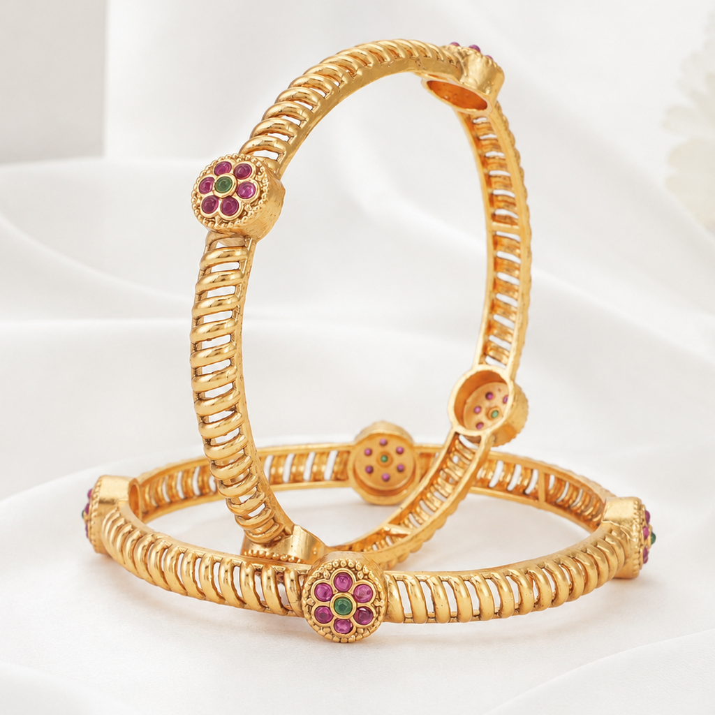 Gold spiral stone bangle set