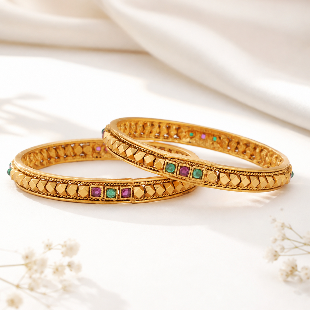 Stunning multicolor gold solid bangle set