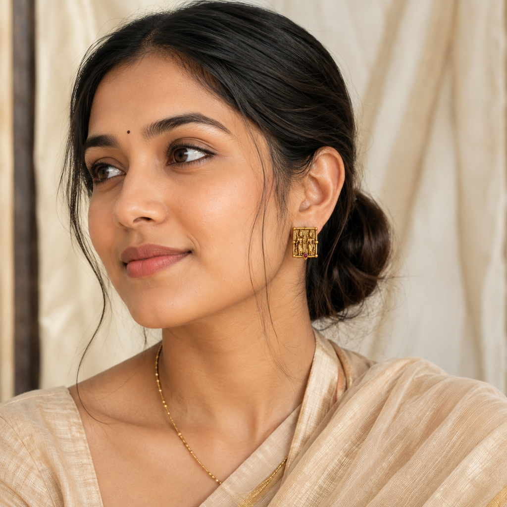 Stunning ram sita gold stud earring
