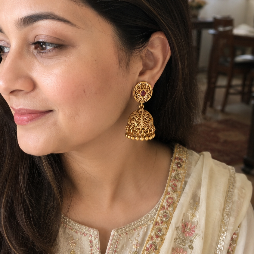 Gold Plated Stone Jhumka Earring