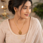Plain antique gold floral pendant set