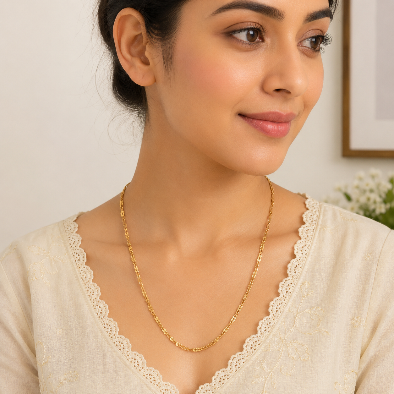 Beautiful sleek gold plated chain