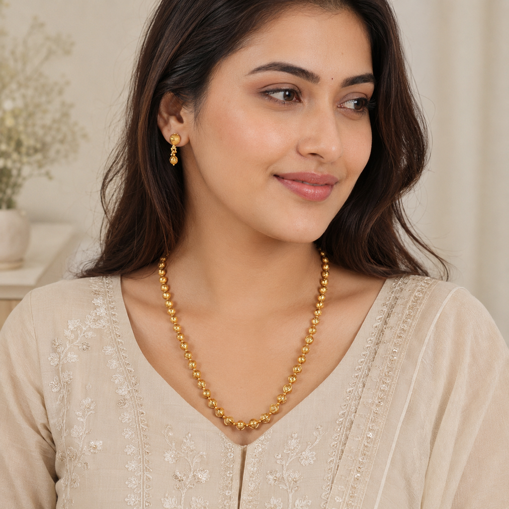 Beautiful plain gold mala necklace set