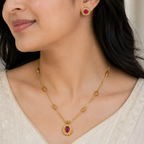 Cute antique gold ruby stone pendant set