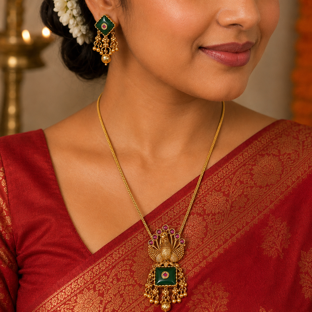 Beautiful peacock stone gold plated pendant set