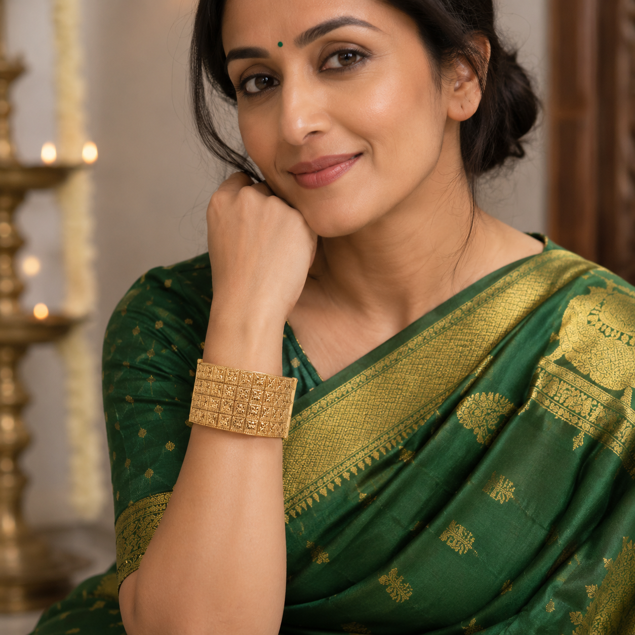 Beautiful broad plain gold Kada