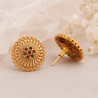Stunning round stone stud earring