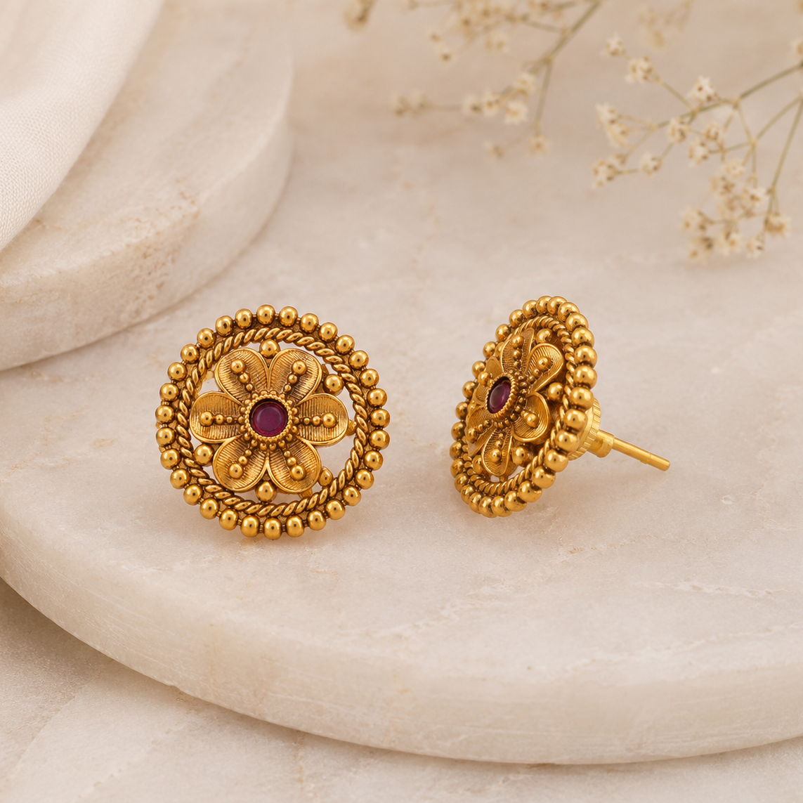 Antique gold floral stone stud earring