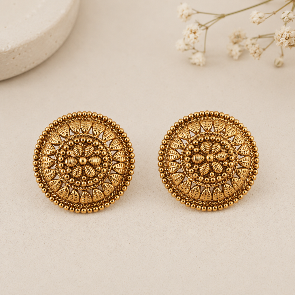 Round antique gold plated plain stud earring