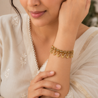 Delicate antique gold kundan bracelet