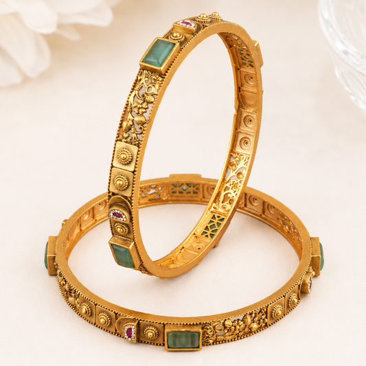 Elegant stone antique gold sleek bangle set