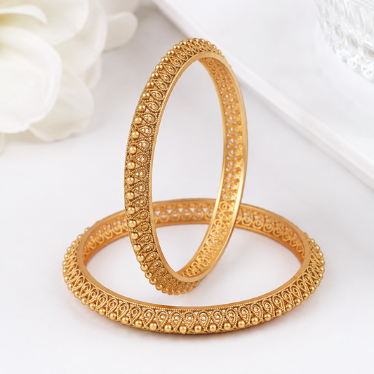 Cute plain gold plated pear shaped bangle set