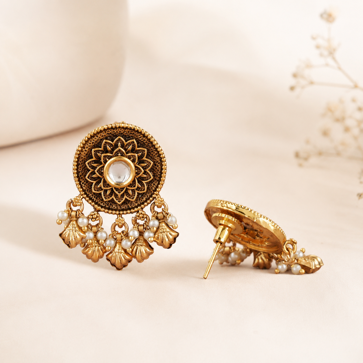 Elegant antique gold kundan pearl drop earring