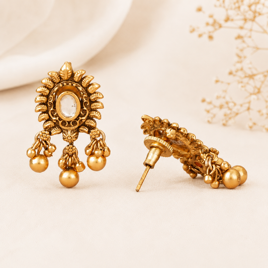 Stunning kundan antique gold cute earring