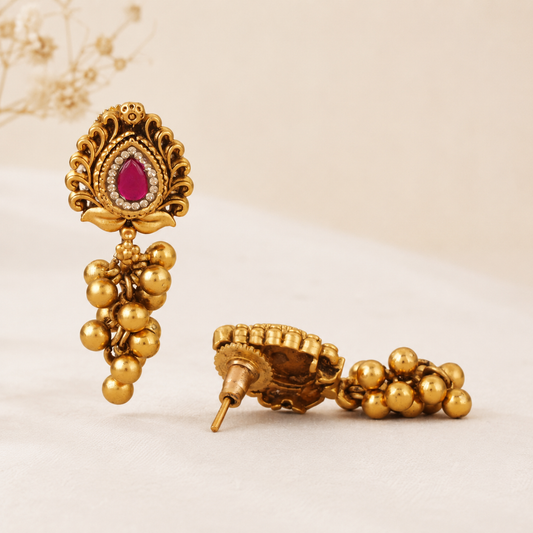 long Stunning stone antique gold ruby earring
