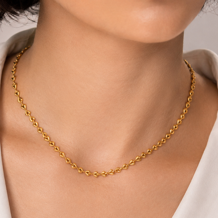 Beautiful plain sleek chain for women